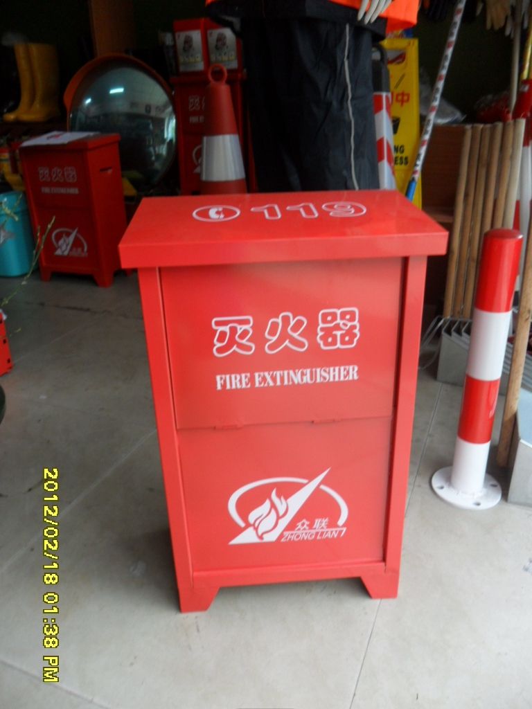 width="250"